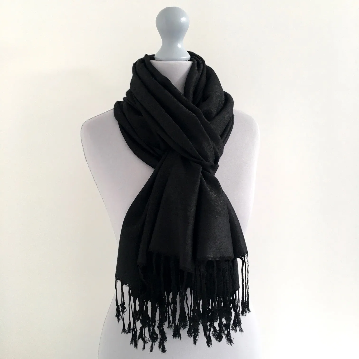 BLACK PAISLEY PRINT REVERSIBLE PASHMINA SHAWL SCARF
