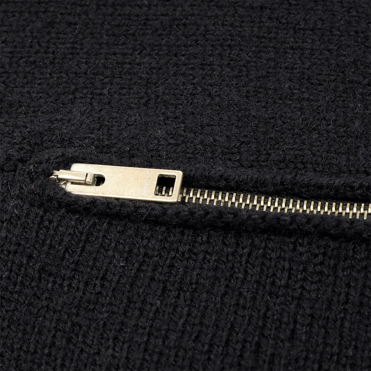 KNIT SWEATER SCARF