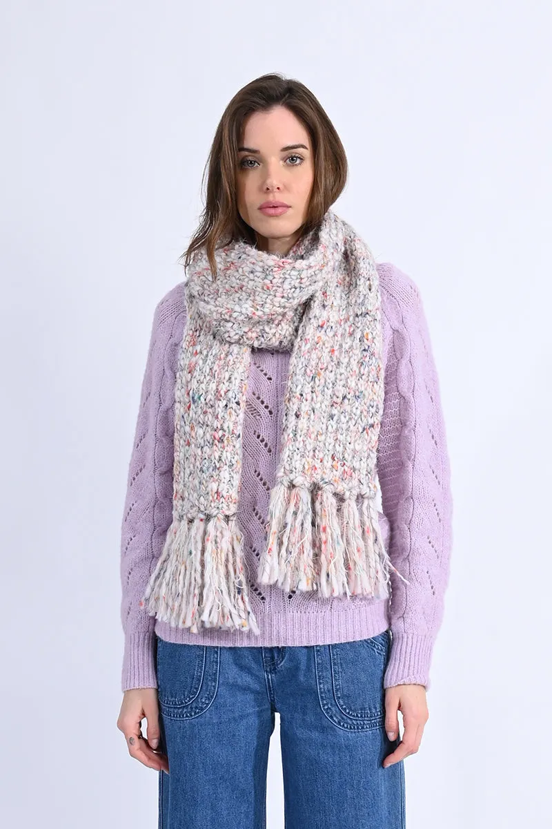 Knitted Scarf with Mottled Stitch