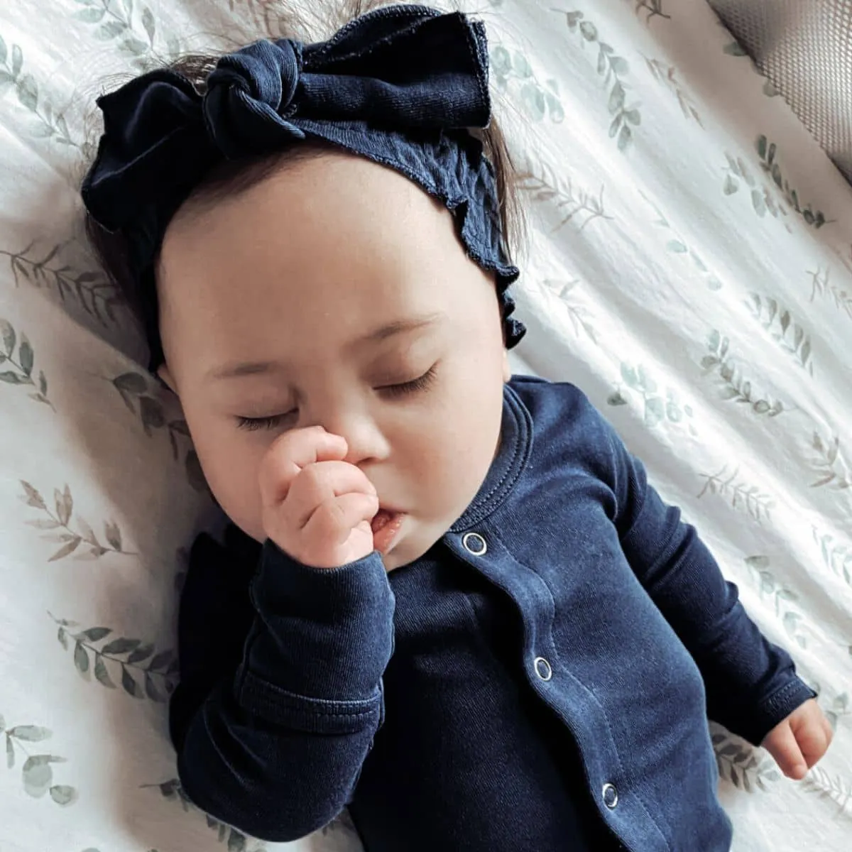 L'ovedbaby Organic Smocked Tie Headband - Navy