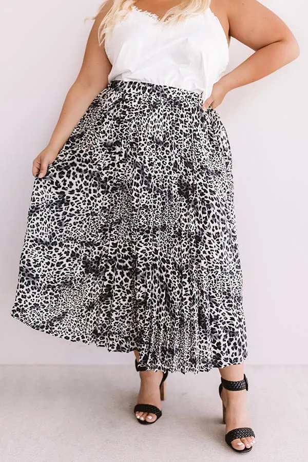 Meet Me In Manhattan Leopard Skirt In Grey Curves
