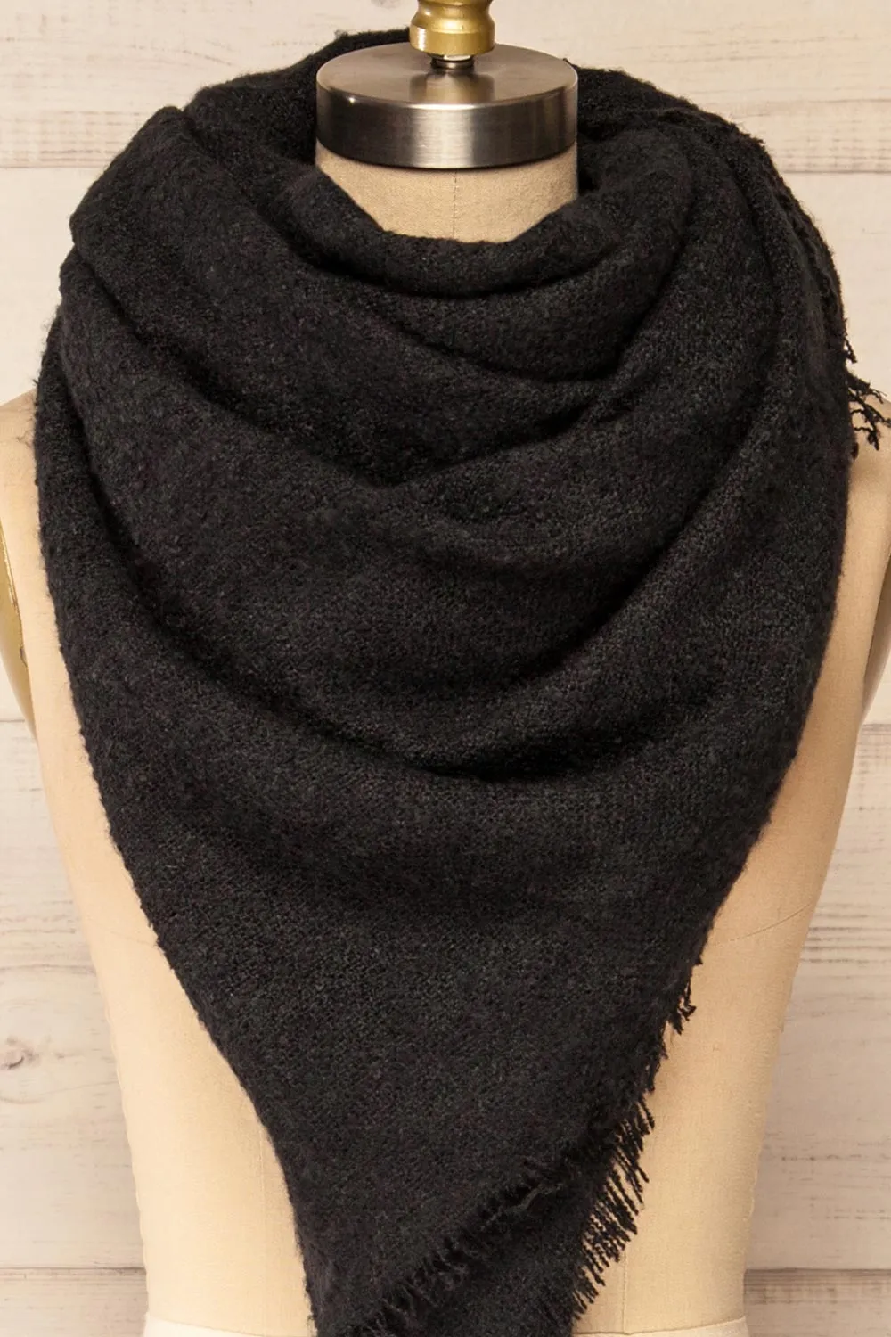 Mohaire Black | Soft Knit Scarf
