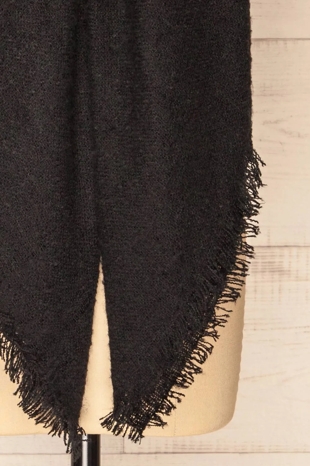 Mohaire Black | Soft Knit Scarf