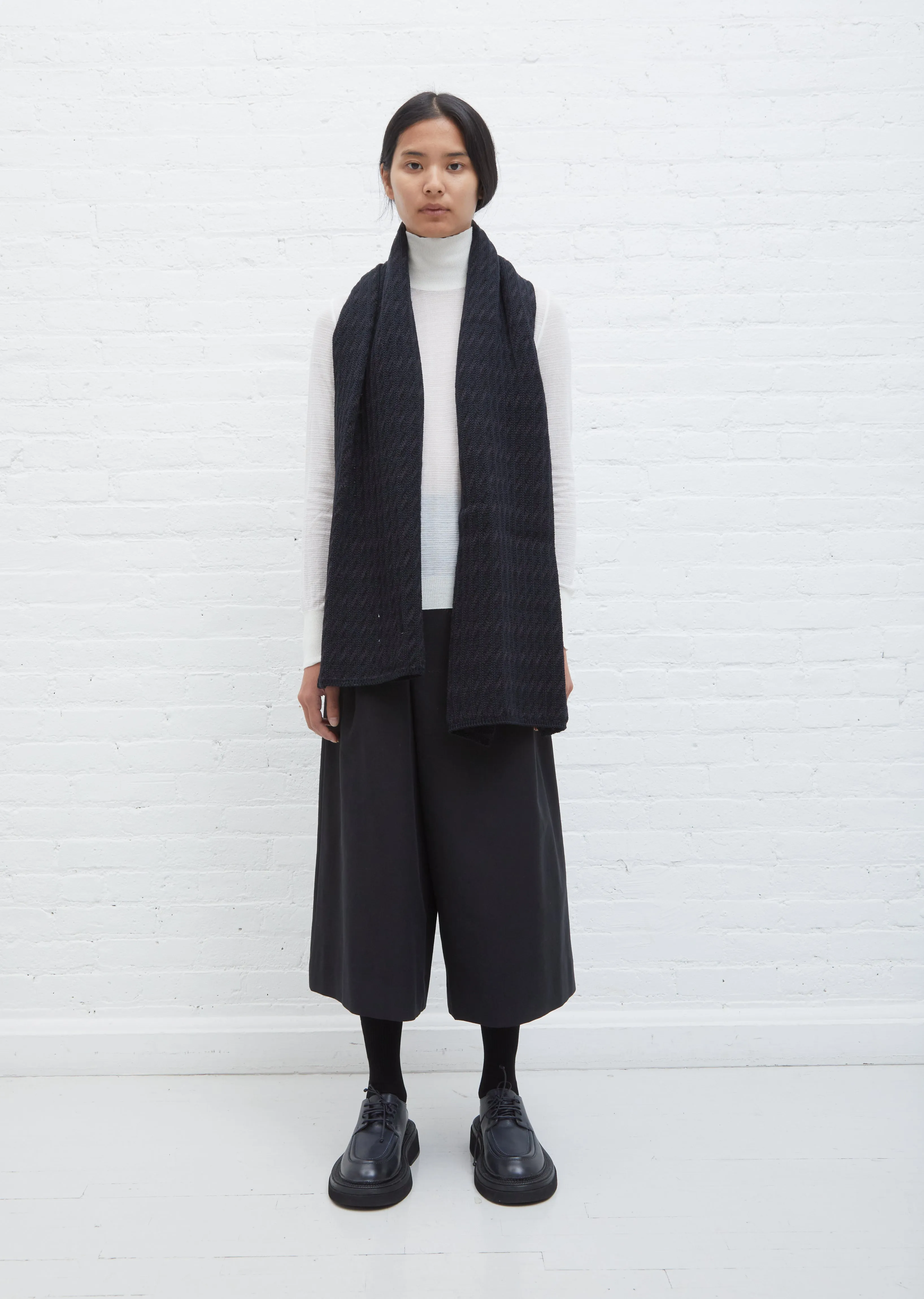 Pais Scarf — Night
