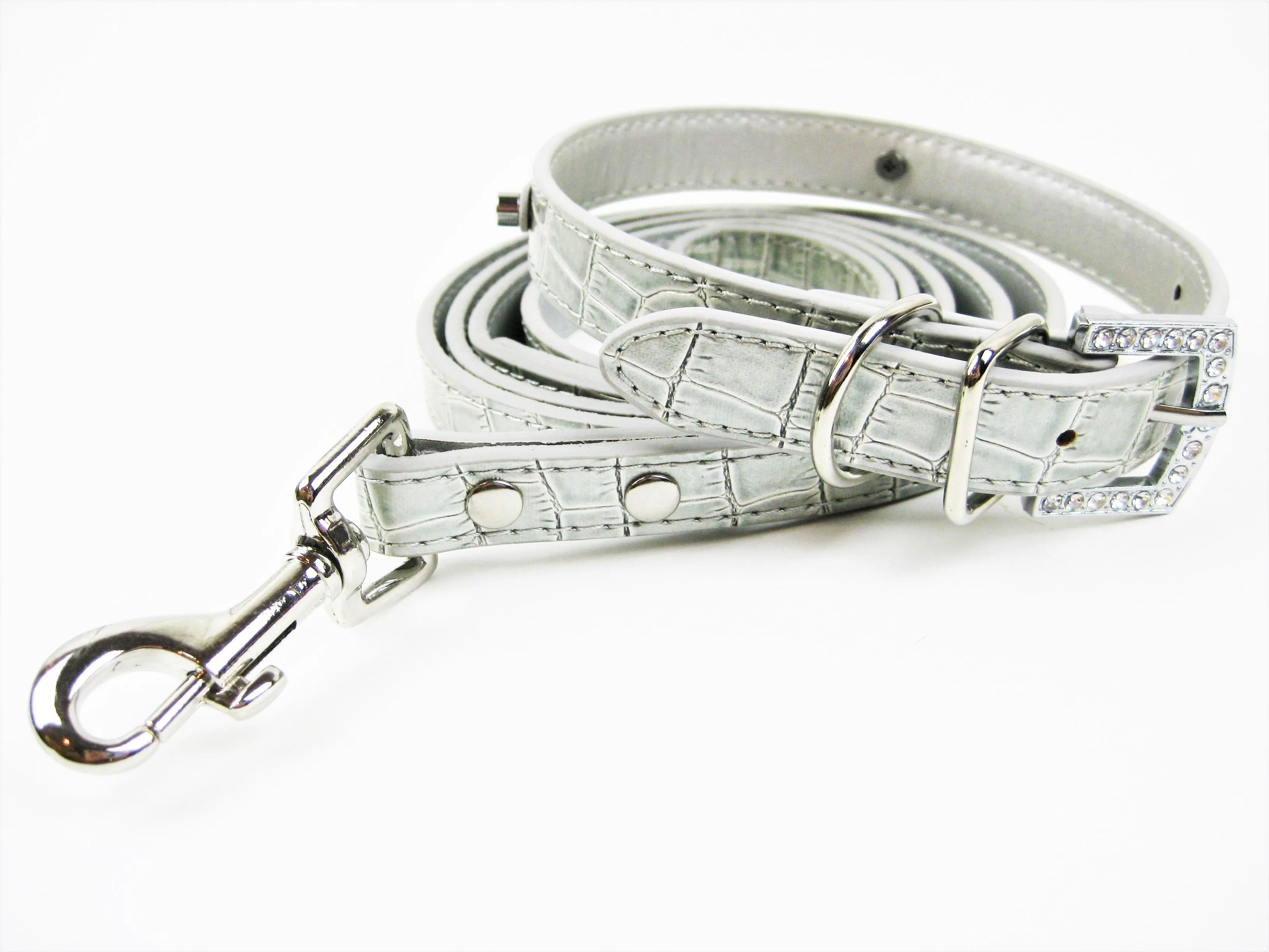Pale Gray Pearl Croc collar (L only)