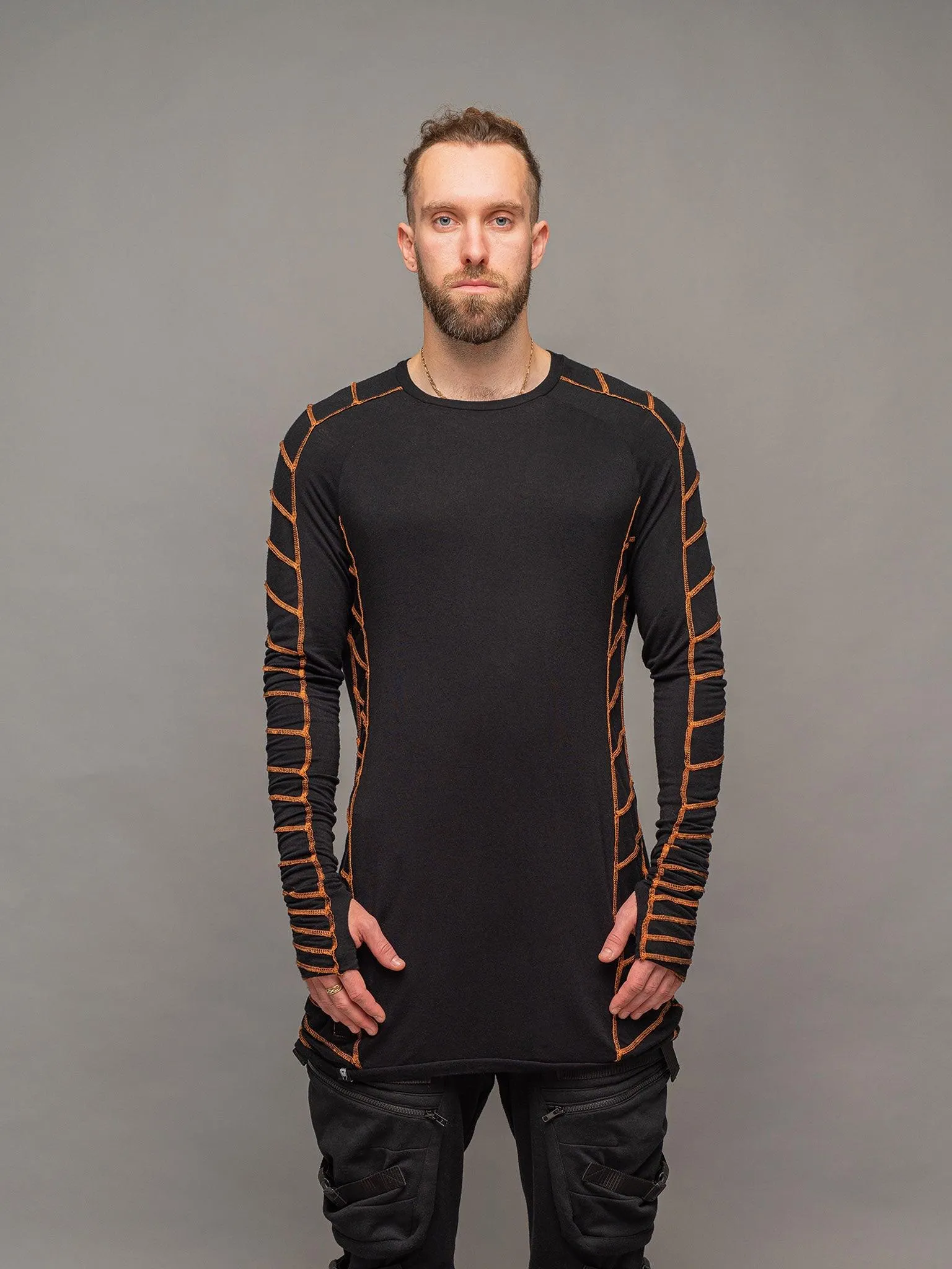 Raider - Dystopian Longline T-Shirt with Thumbholes - Black/Orange