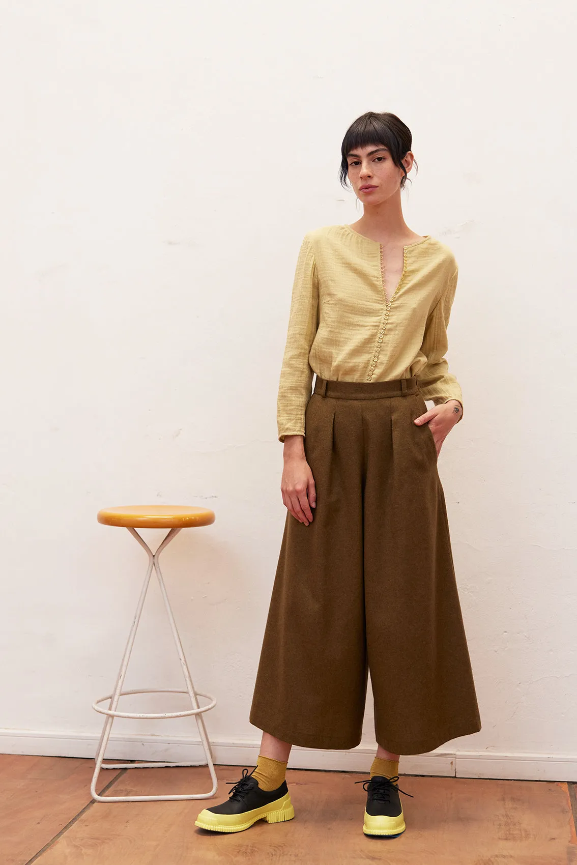 Recycled Wool Wide Leg Pant - Oliva