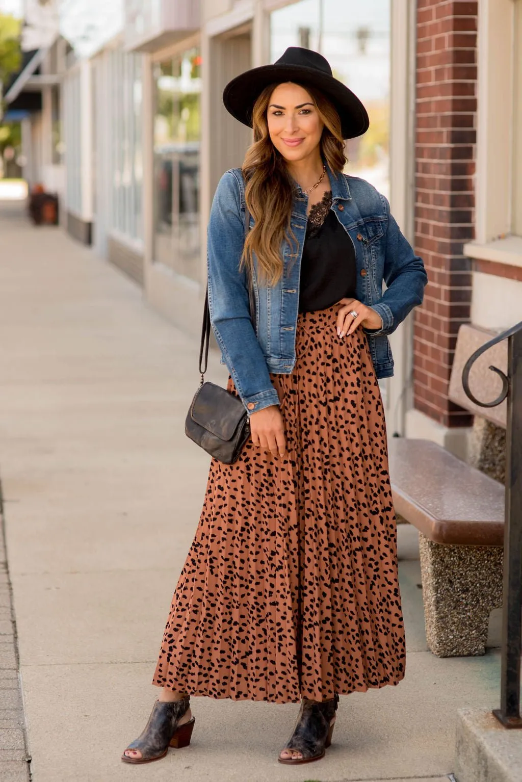 Spotted Pleats Maxi Skirt