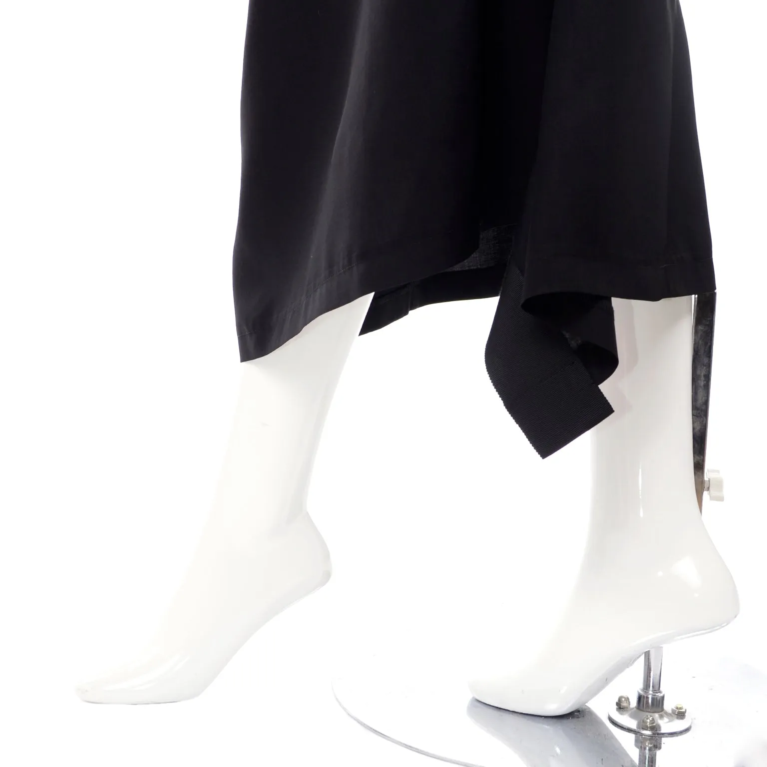S/S 2004 Yohji Yamamoto Avant Garde Black Skirt & Jacket W/ Tied Grommets