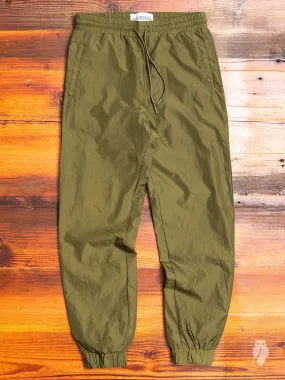 Track Pants in Crisp Olive