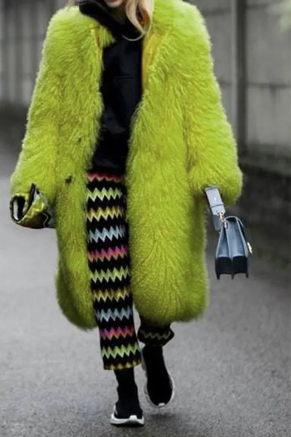 xiangtuibao Solid Color Faux Fur Luxe Turndown Collar Coat